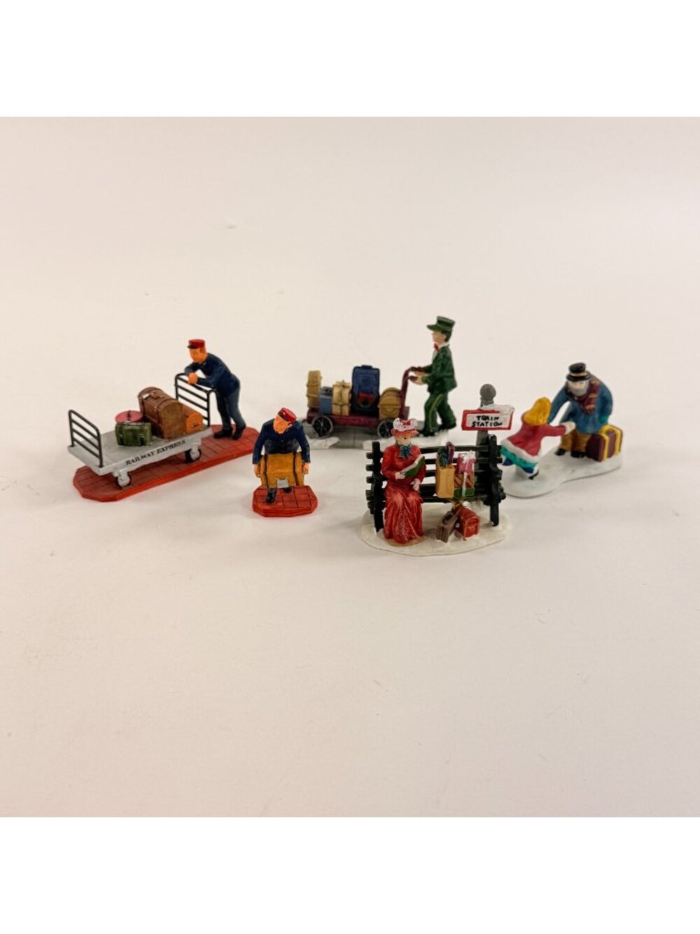 Vintage Lemax 3 & 2 Others Train Station Holiday Figures Christmas Display